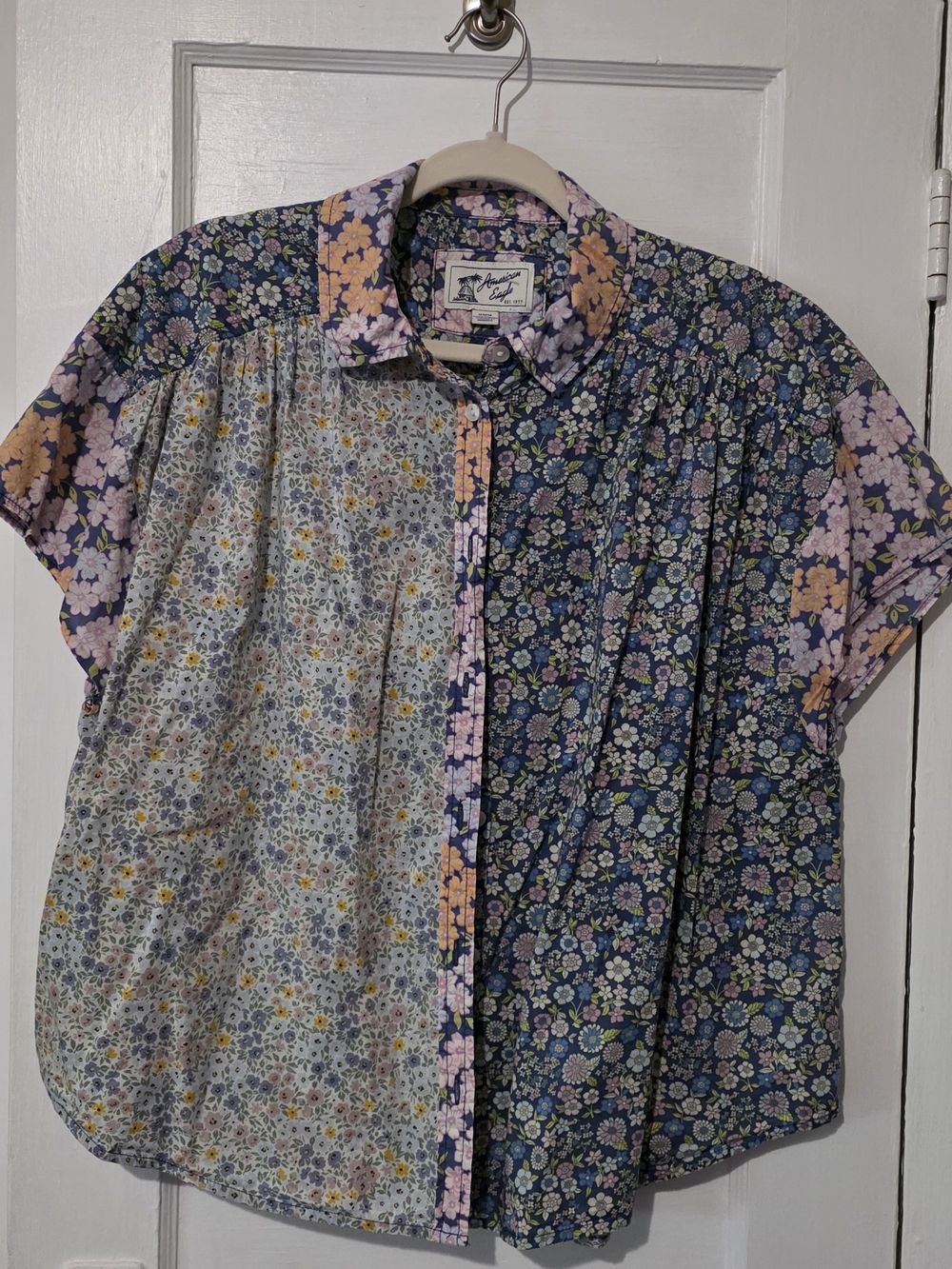 Floral Patchwork Short-Sleeve Button-Down Shirt - Navy & Lavender